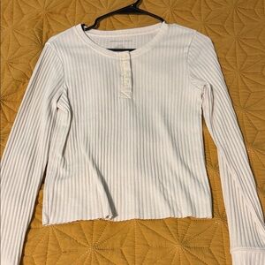 American Eagle Outfitters White Ribbed Button Down Shirt